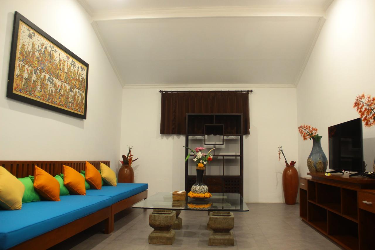 Kicen विला
